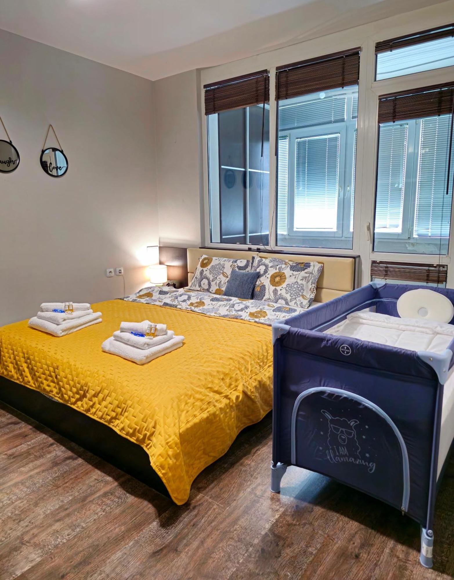 Rea Mladost - Easy Access To Metro, Ideal Location Sofía Exterior foto